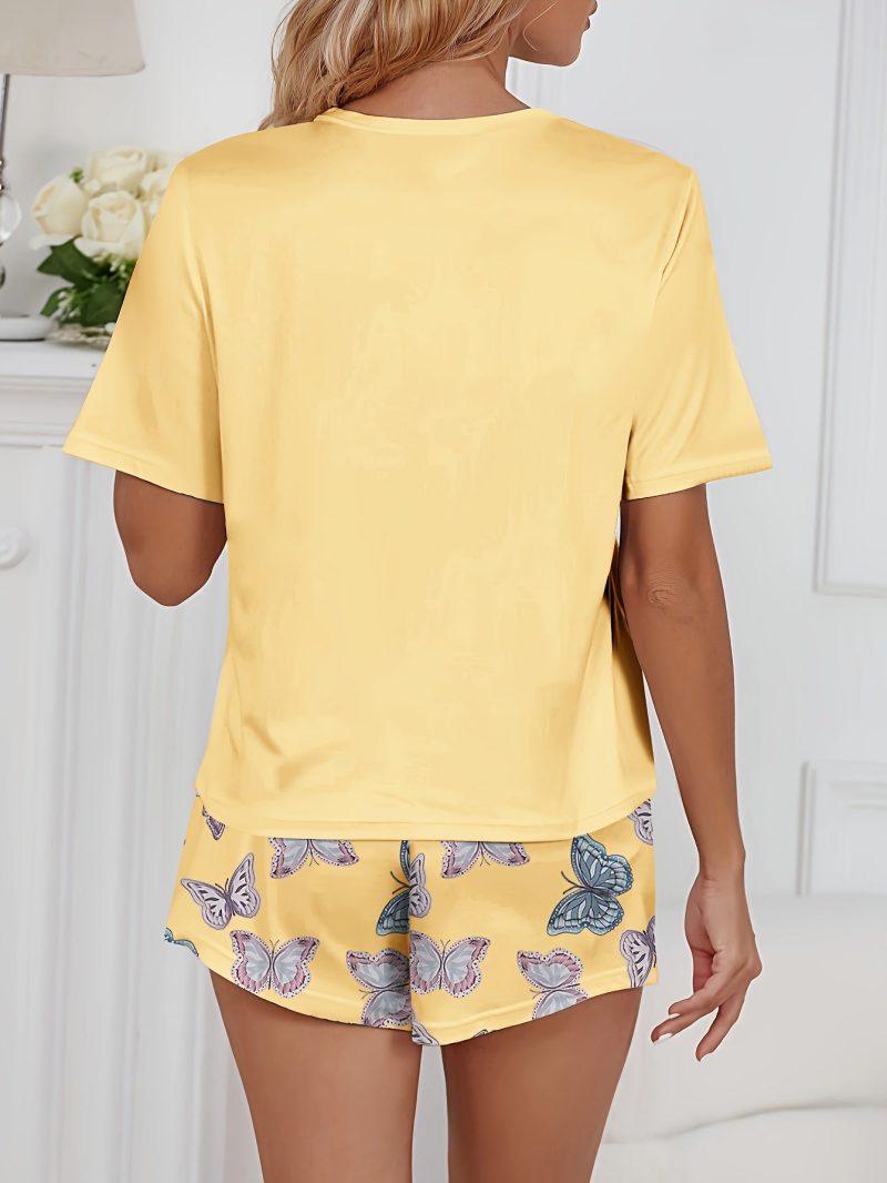 2pcs Women's Pajama Set with Butterfly Pattern Top and Shorts - Image 5