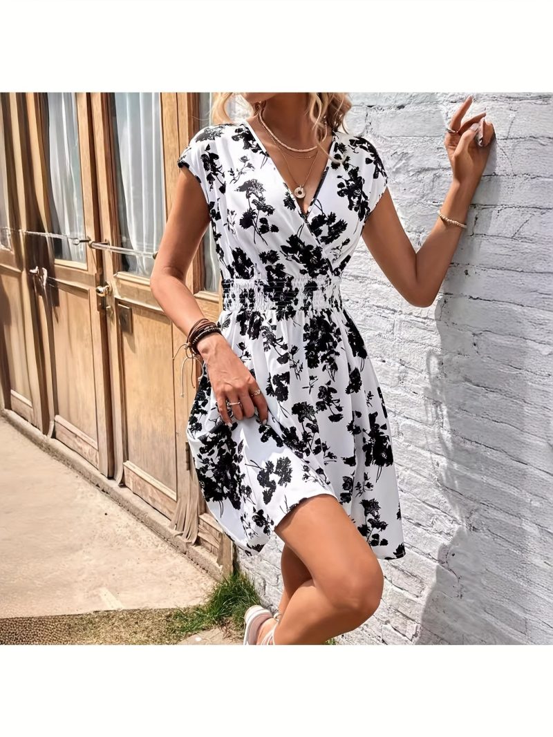 Women'S Elegant Floral Print A-Line Dress | Relaxed Fit For Spring/Summer/Fall | Party, Casual & Formal Events | Non-Stretchy Quality Fabric